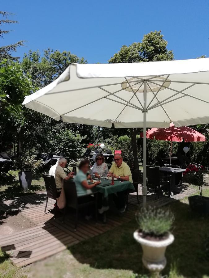 La Mirabelle-Casteil Country House Guest House Luaran gambar